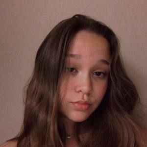 Meet your Posher, Ava